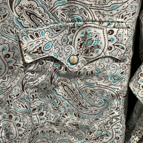 Panhandle Slim White and Blue Casual Button Down Shirt - Picture 3 of 4